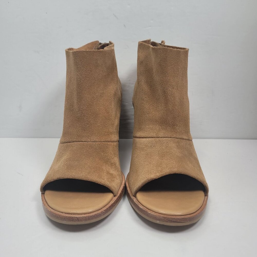 UGG Women's Brown Suede Peep Toe High Heel Ankle Boots S/N 1019996 US Size 8.5 - Picture 3 of 9